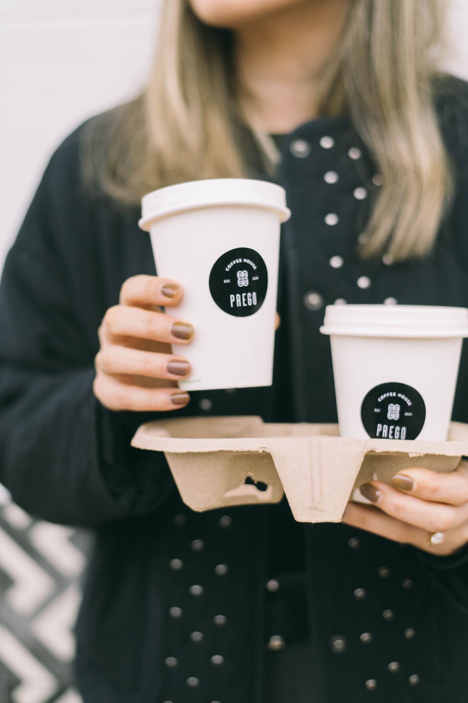 ¿Con prisa? Tu café favorito, listo para llevar